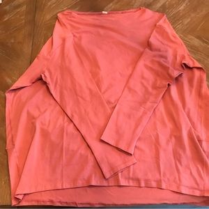 Sz 12 lululemon back in action top
